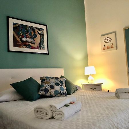 G&G Rooms Palermo Luaran gambar